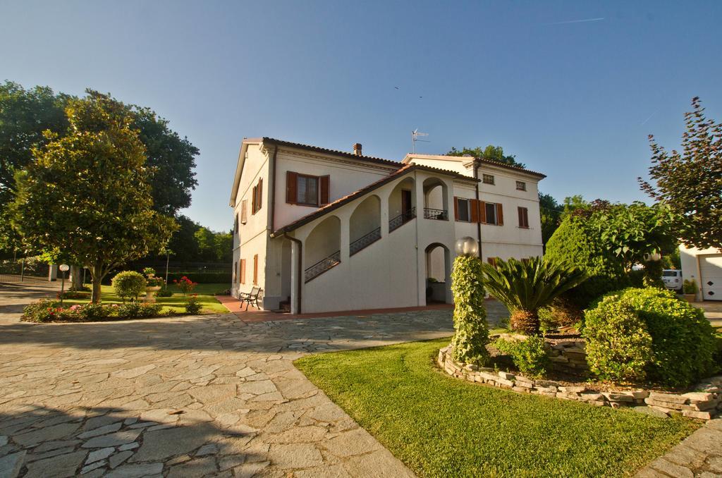 La Coccinella Bed & Breakfast Iesi Exterior photo